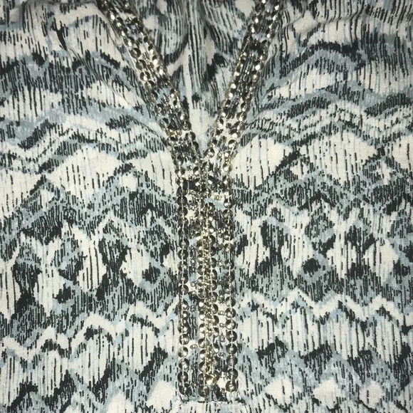BEACHLUNCHLOUNGE ballon sleeves round neck w/ v-neck silver beads, sequins SZ XL - Picture 3 of 11